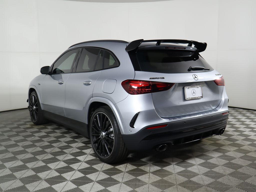 2024 Mercedes-Benz GLA 35 AMG 7