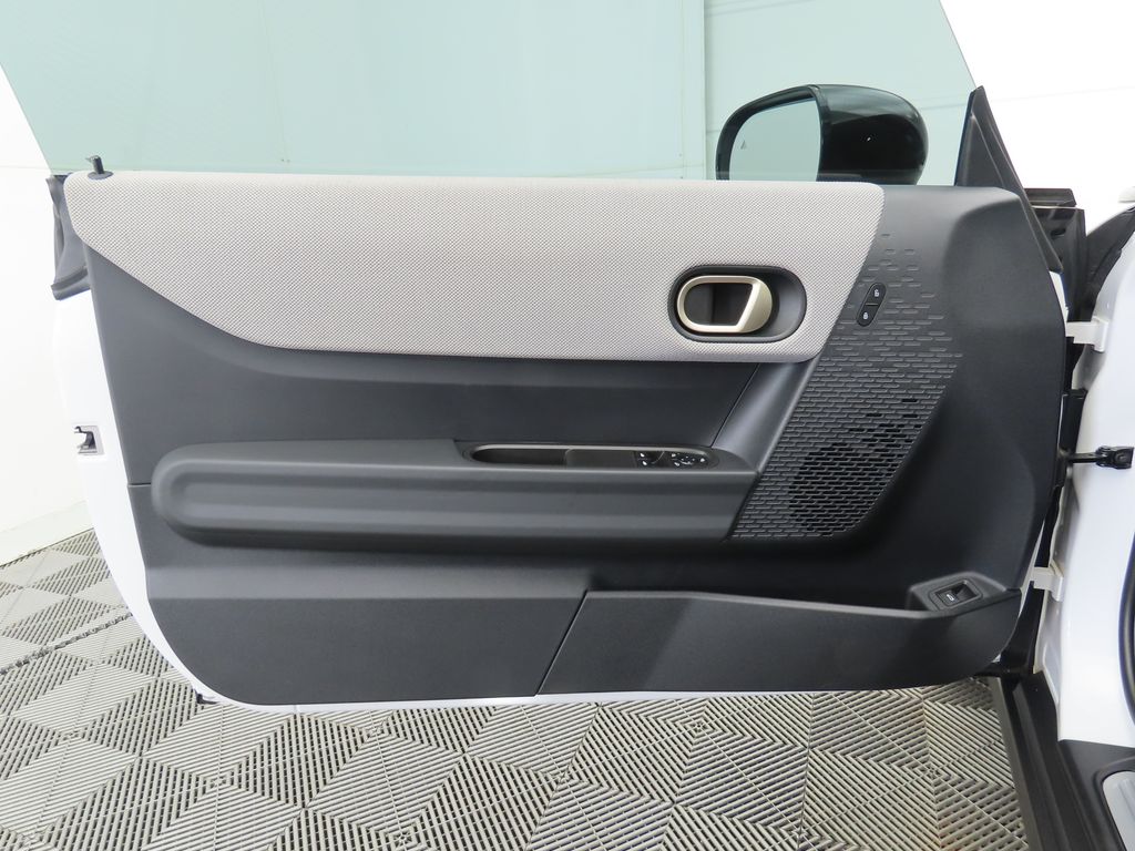 Thumbnail: 2025 MINI Cooper - 22