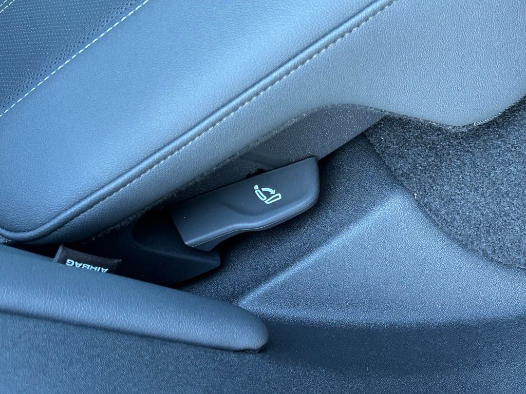 New 2025 Red Audi 2.0T Prestige image 51