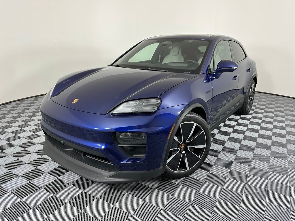 Thumbnail: 2026 Porsche Macan - 1