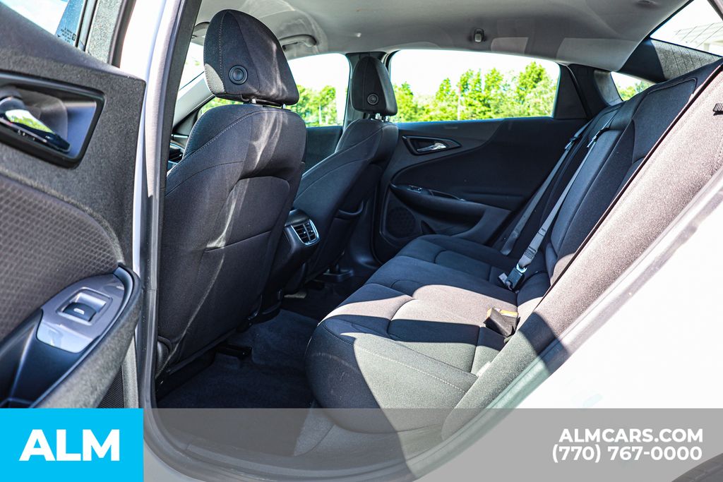 Used 2024 White Chevrolet LT image 19