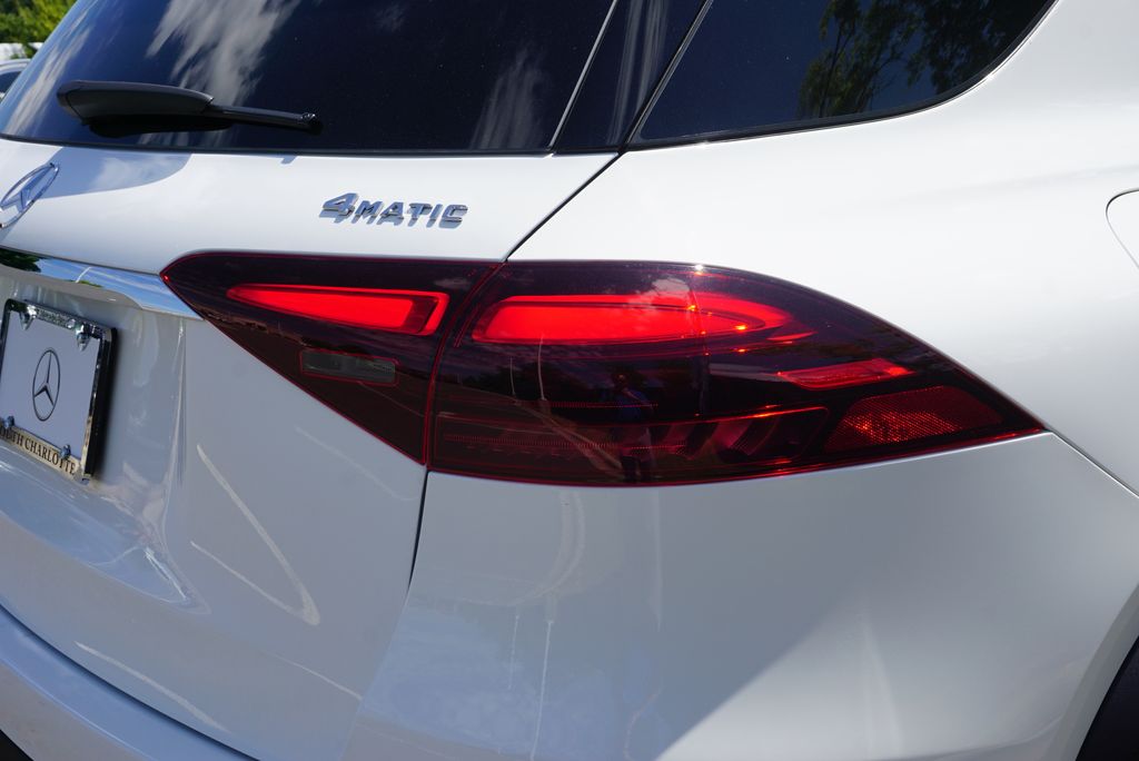 Thumbnail: 2026 Mercedes-Benz GLE - 15