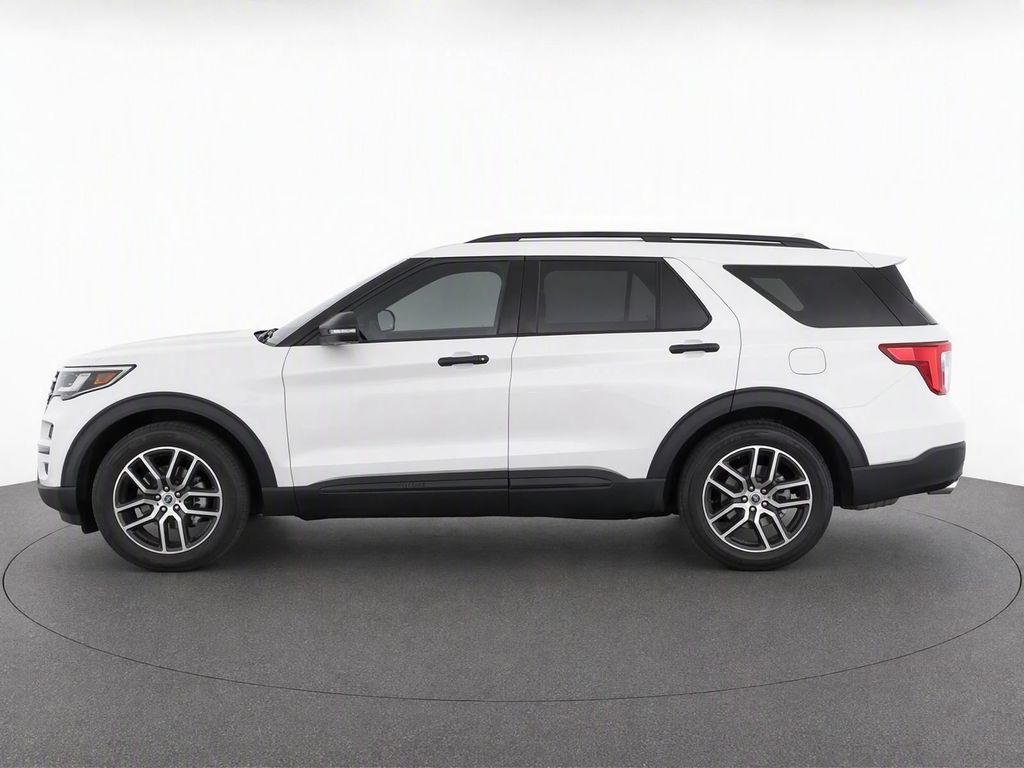 Used 2017 White Platinum Clearcoat Metallic Ford Sport image 7