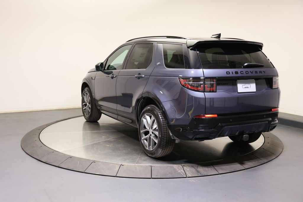 Thumbnail: 2026 Land Rover Discovery Sport - 3