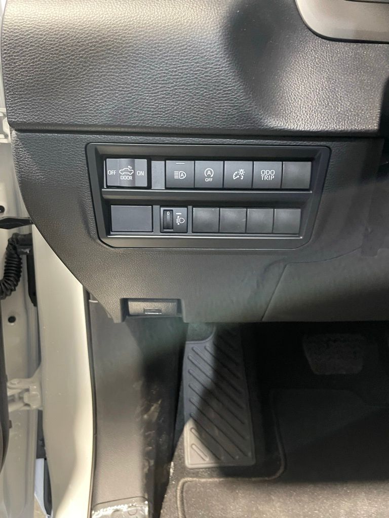 Thumbnail: 2026 Toyota Tundra - 29