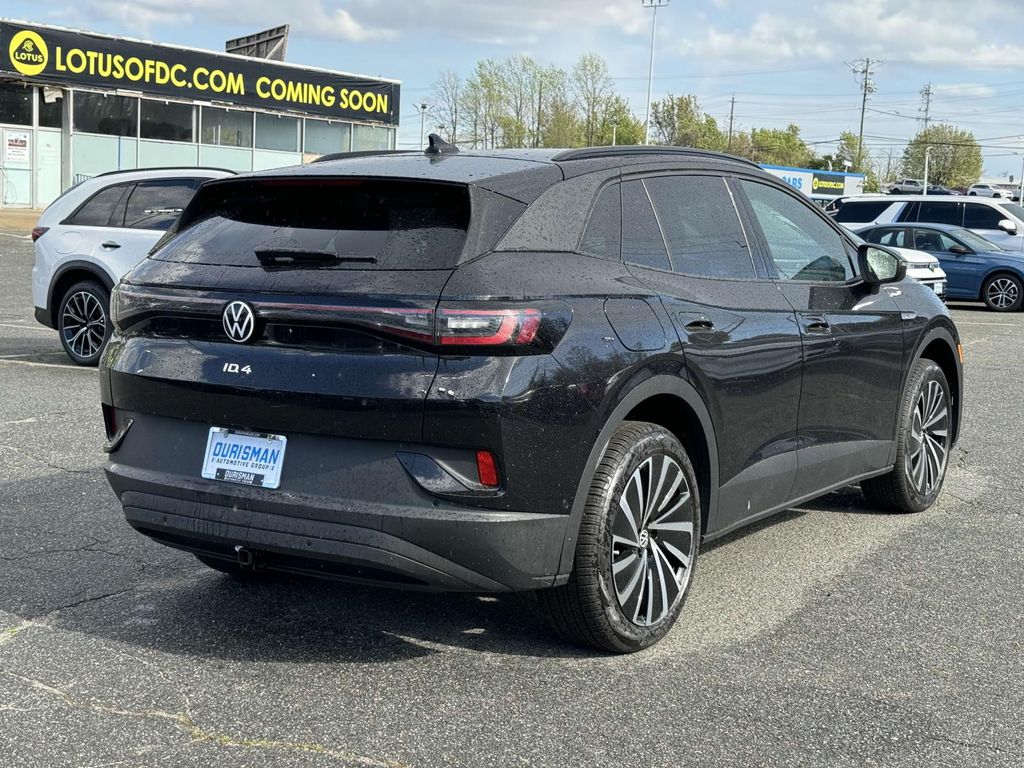 2025 Volkswagen ID.4 Pro photo