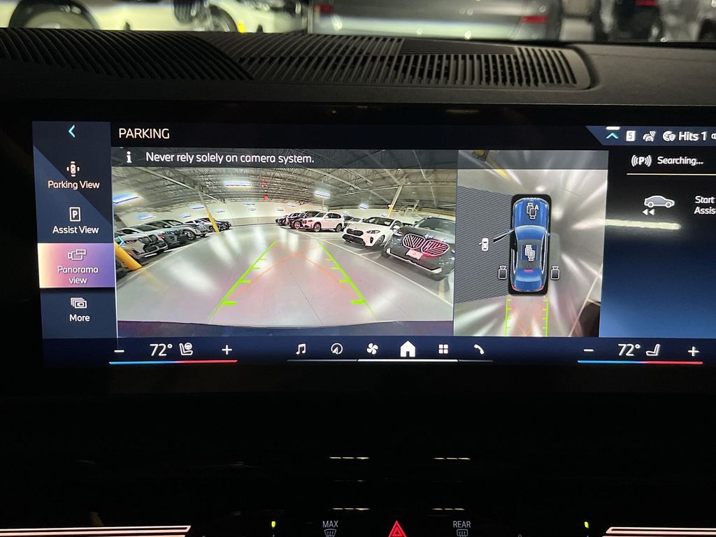 Thumbnail: 2026 BMW 5 Series - 17