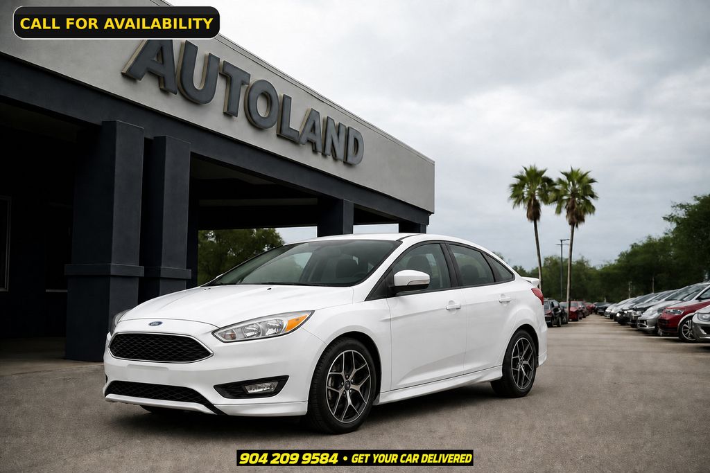 Oxford White 2015 Ford Focus Sedan Front-Wheel Drive 6-Speed Automatic