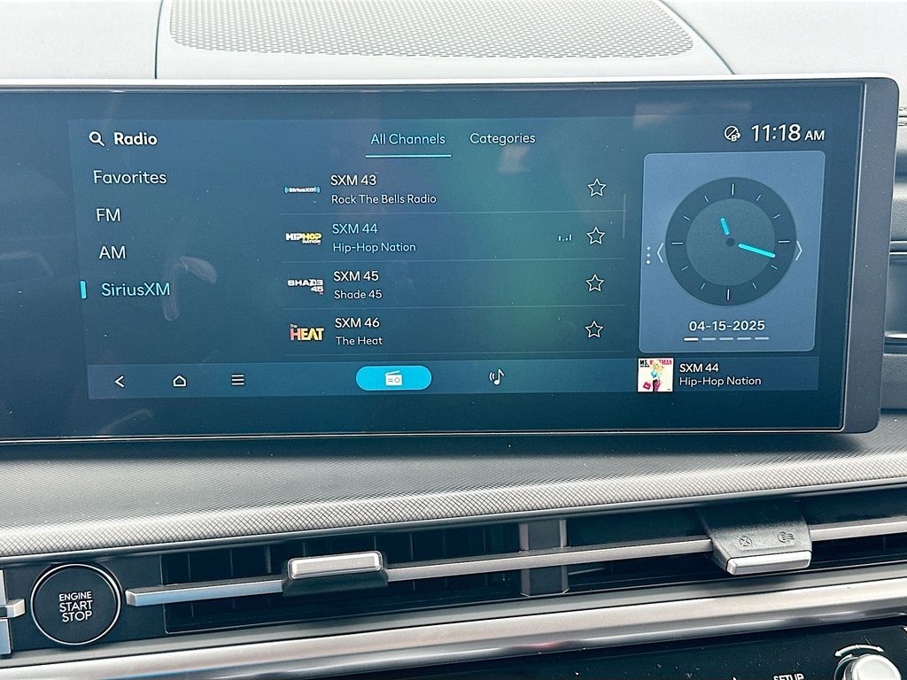 2025 Hyundai Santa Fe SEL 11