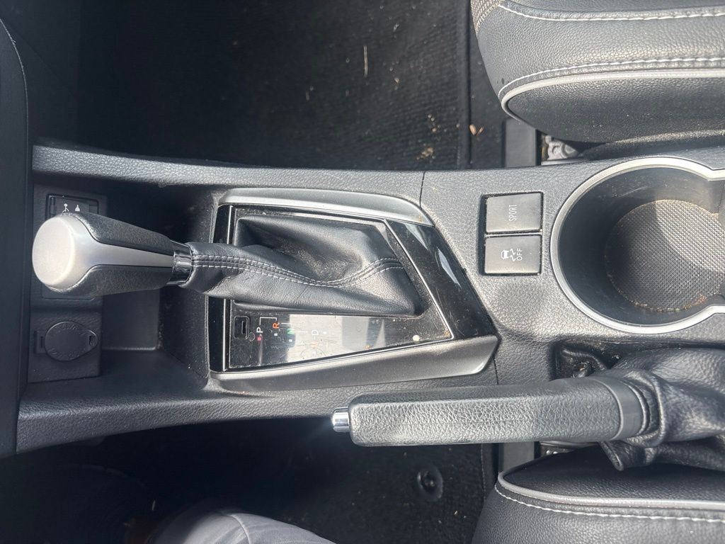 Used 2016 White Toyota S Plus image 18