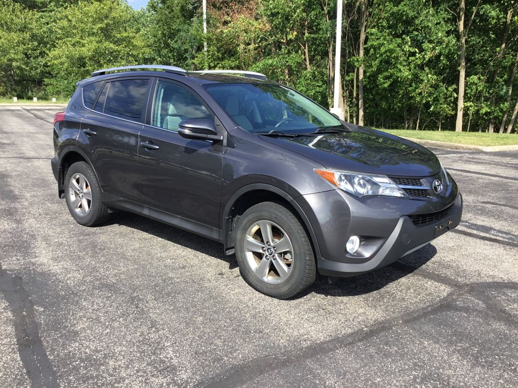 Thumbnail: 2015 Toyota RAV4 - 7