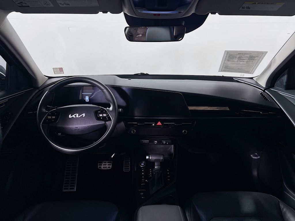 2023 Kia Niro SX Touring