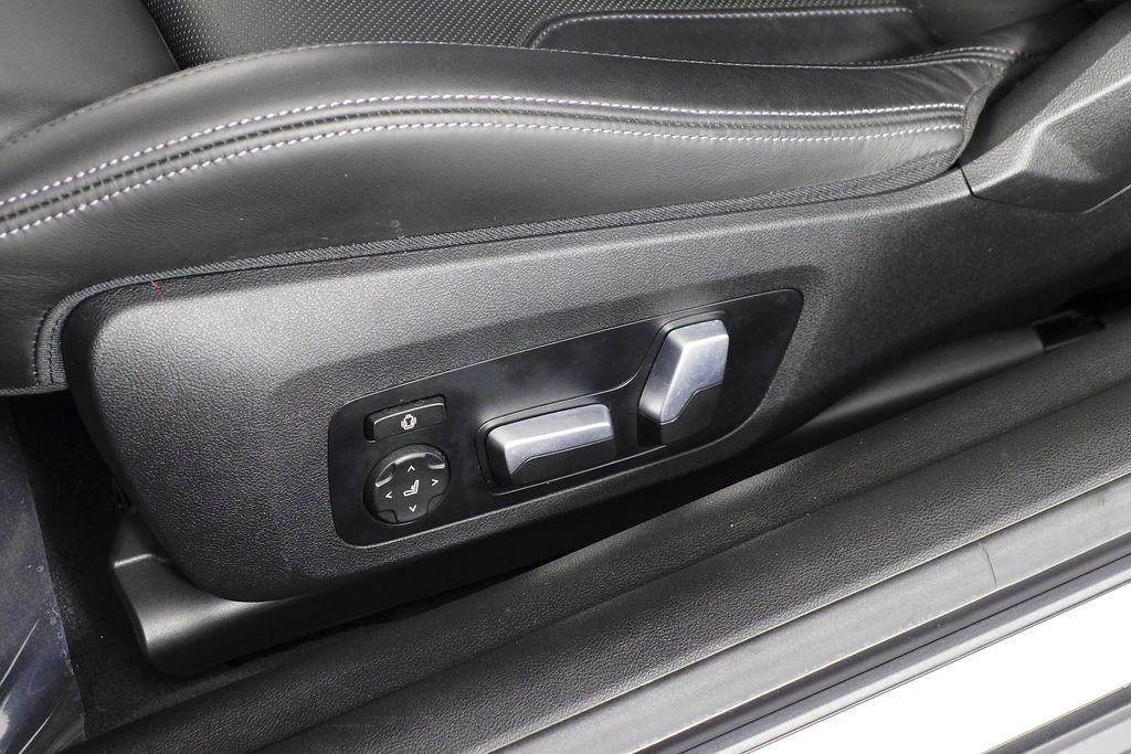 Thumbnail: 2023 BMW M4 - 23