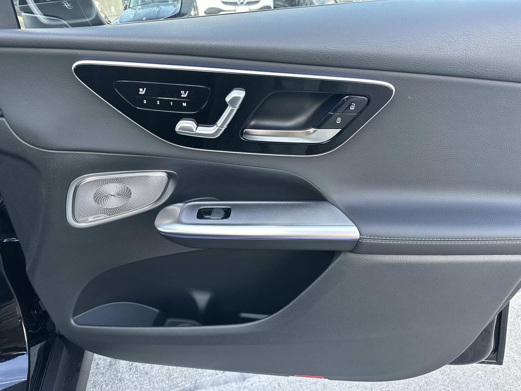 Thumbnail: 2026 Mercedes-Benz GLC - 16