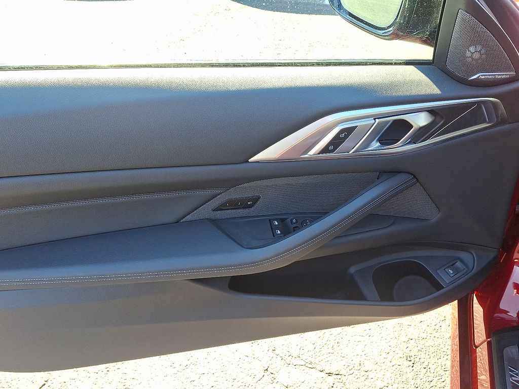 Thumbnail: 2026 BMW 4 Series - 12