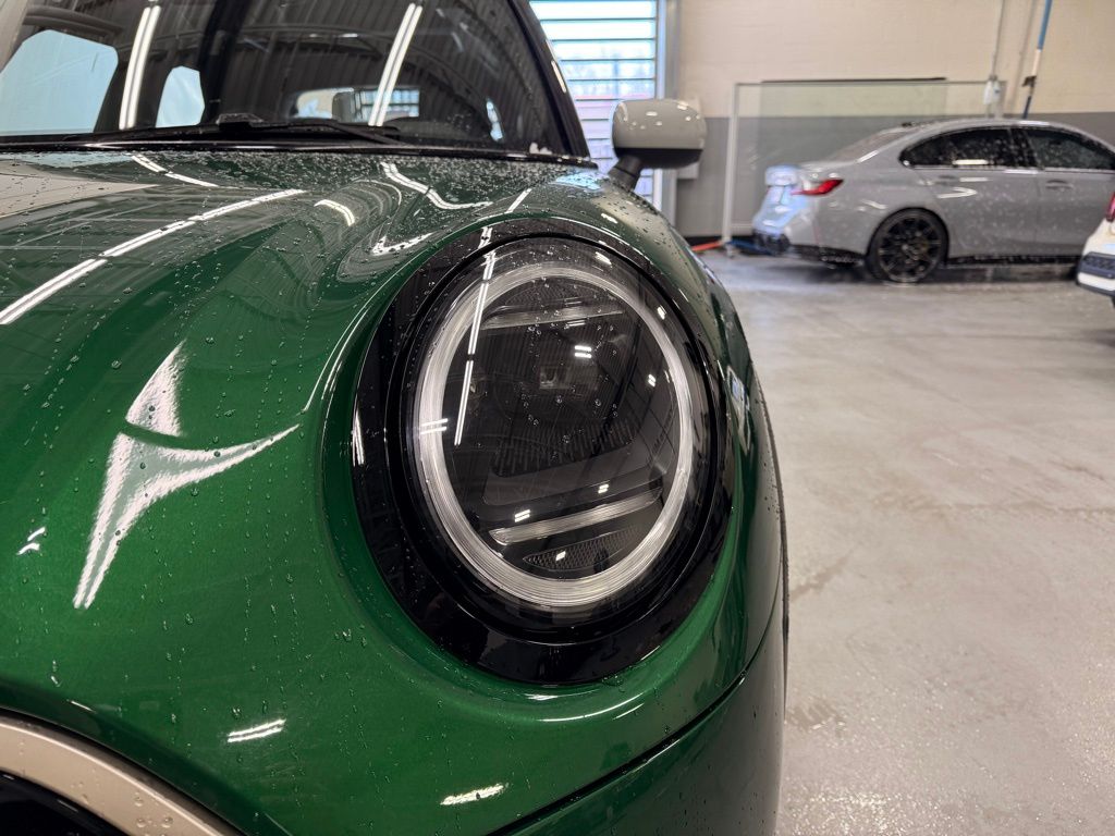 Thumbnail: 2026 MINI Cooper - 9