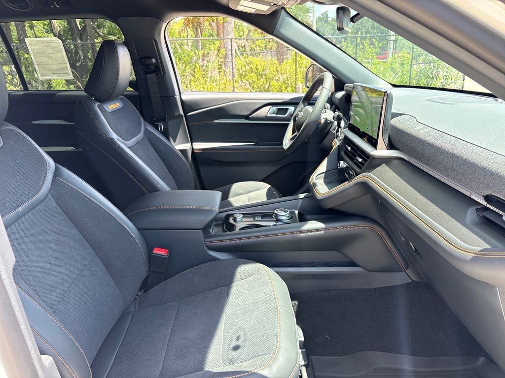 New 2026 White Ford Tremor image 27