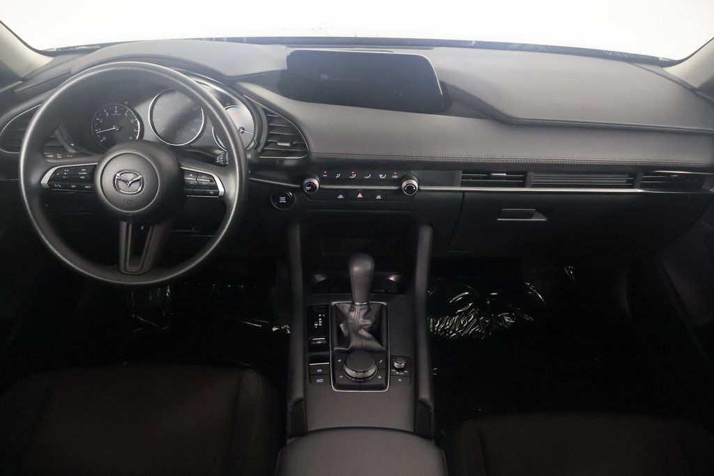 2024 Mazda Mazda3 S 8