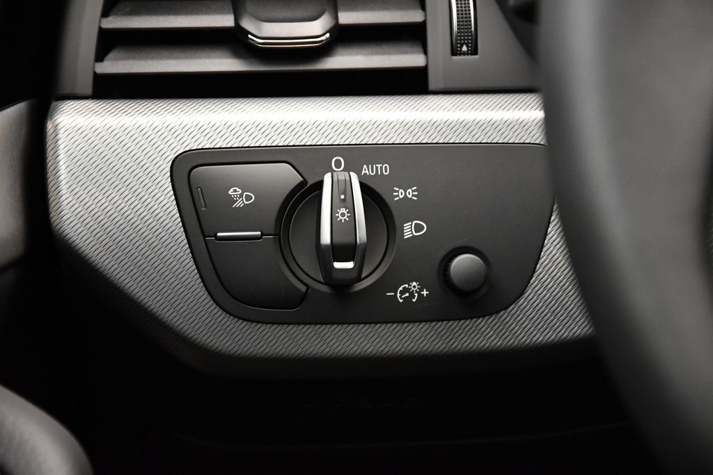 Thumbnail: 2025 Audi A5 - 21