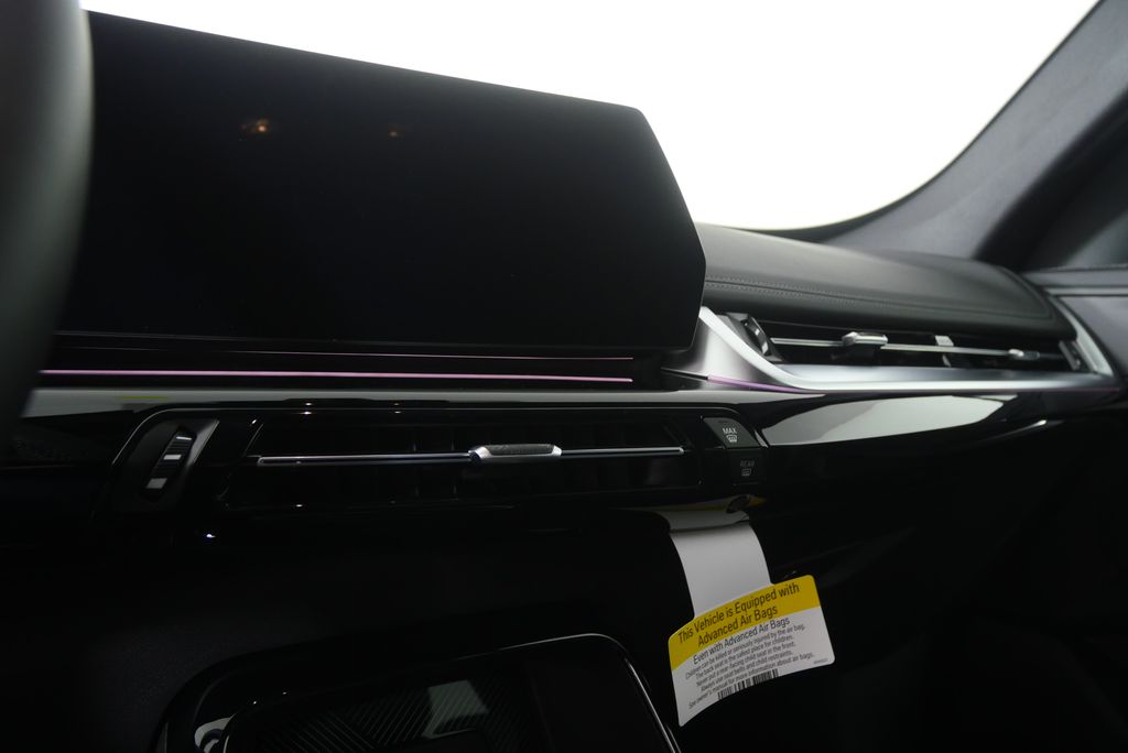 Thumbnail: 2026 BMW X1 - 20