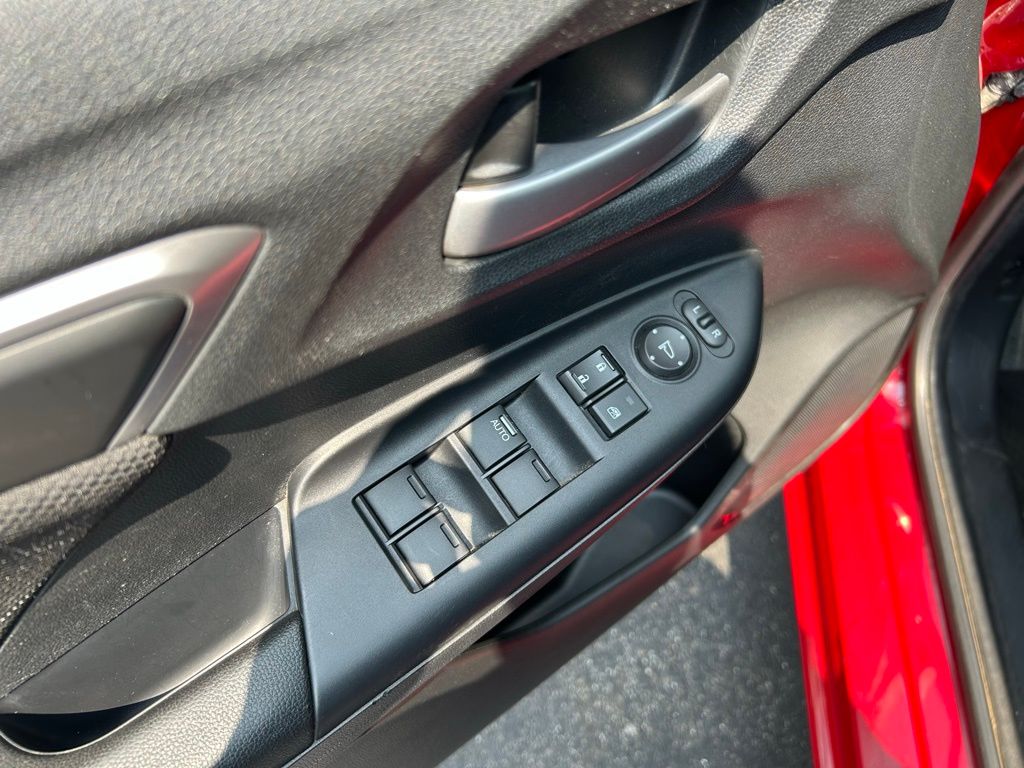 Thumbnail: 2015 Honda Fit - 26