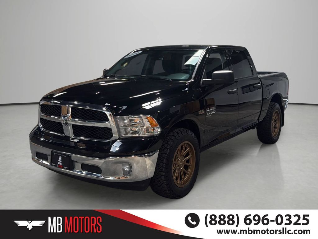 Diamond Black Crystal Pearlcoat 2024 RAM 1500 Classic Tradesman Crew Cab 4WD Pickup Truck Four-Wheel Drive 8-Speed Automatic