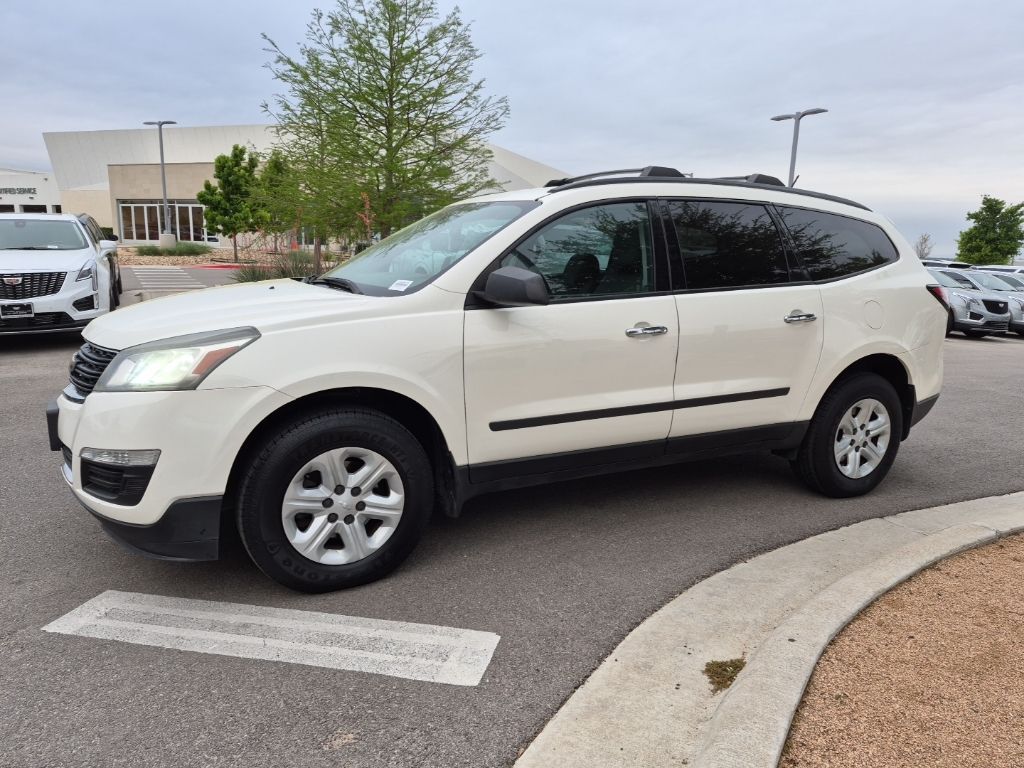 Used Car 2015 Chevrolet Traverse  Ls For Sale Under $10,000 In Austin, Texas