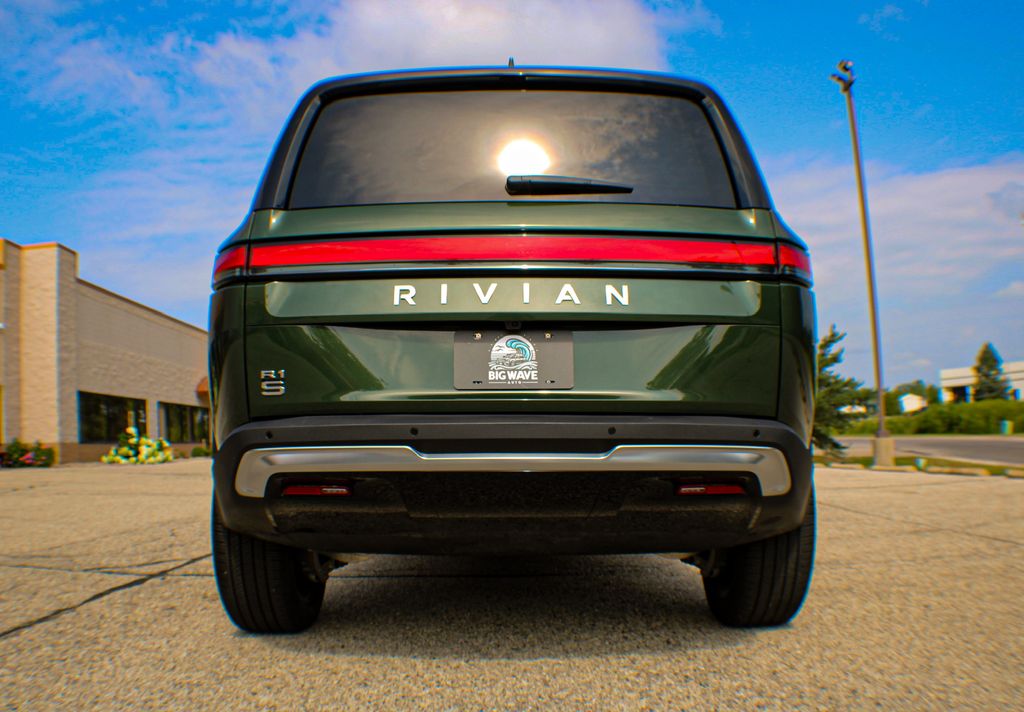 Exterior 7