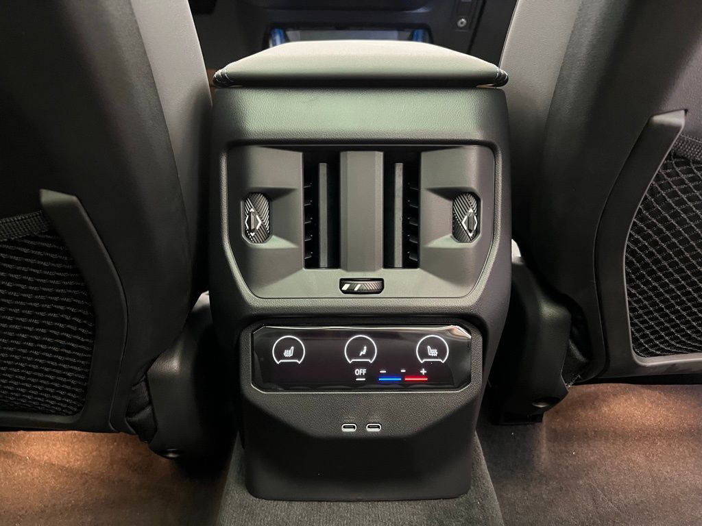 Thumbnail: 2026 BMW X3 - 8