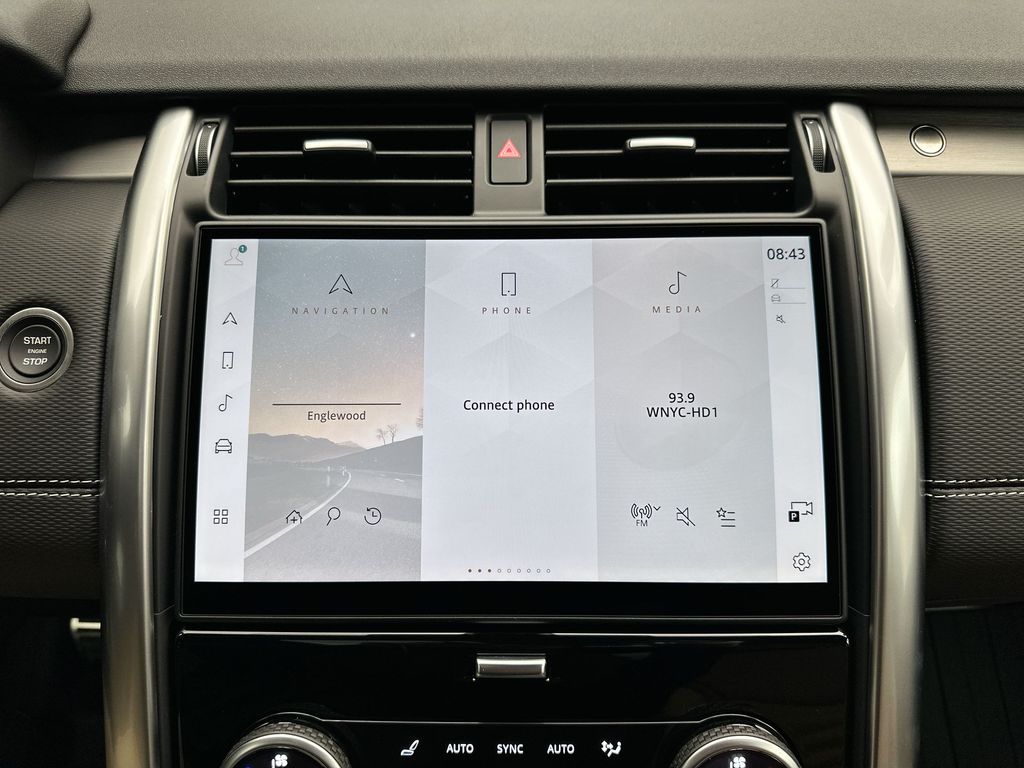 Thumbnail: 2026 Land Rover Discovery - 14