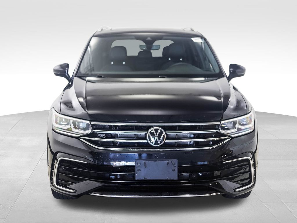 Thumbnail: 2022 Volkswagen Tiguan - 8