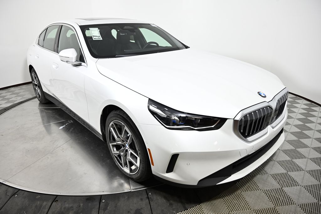 Thumbnail: 2026 BMW 5 Series - 7