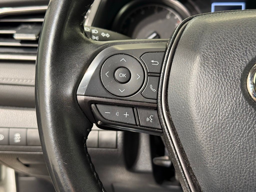 Thumbnail: 2023 Toyota Camry - 21