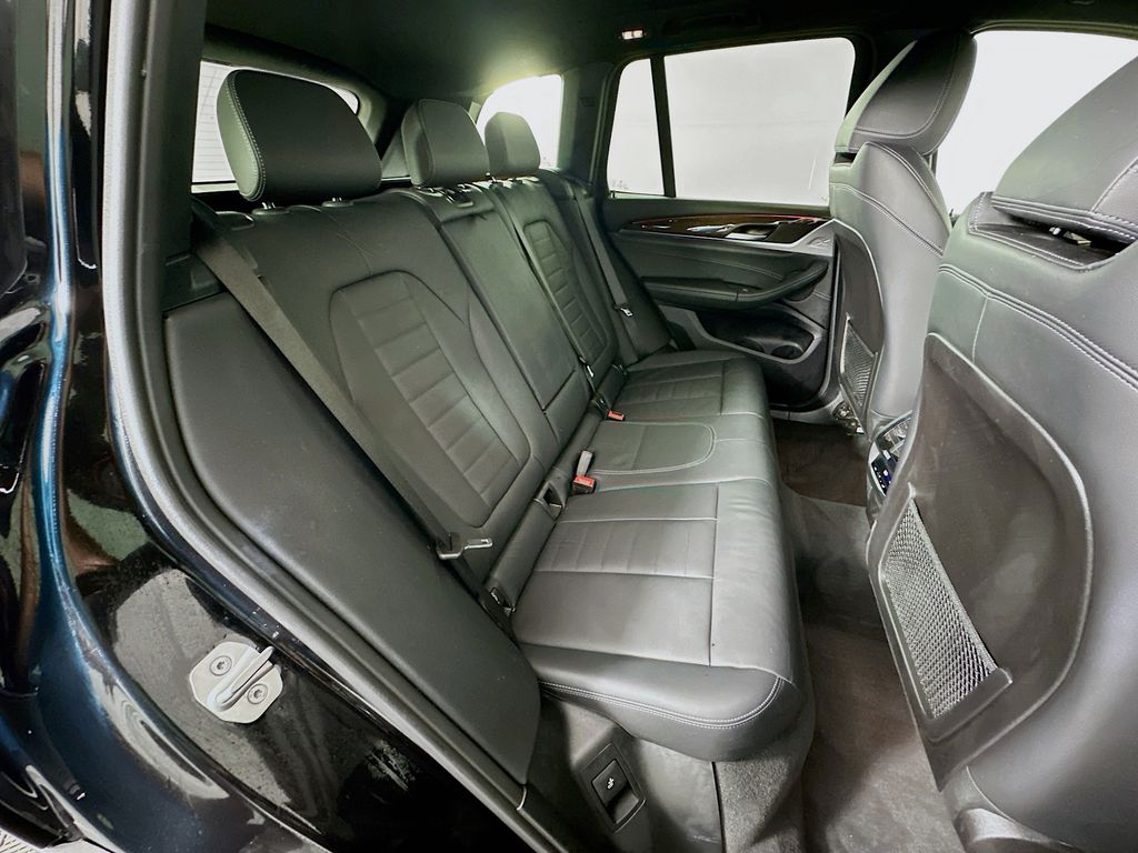 Thumbnail: 2023 BMW X3 - 28
