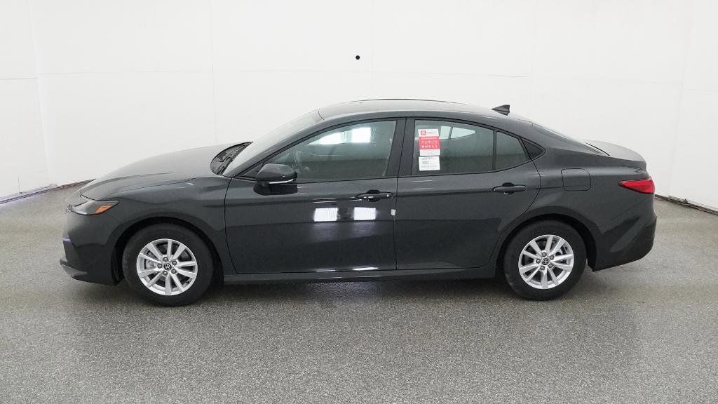 Thumbnail: 2026 Toyota Camry - 4