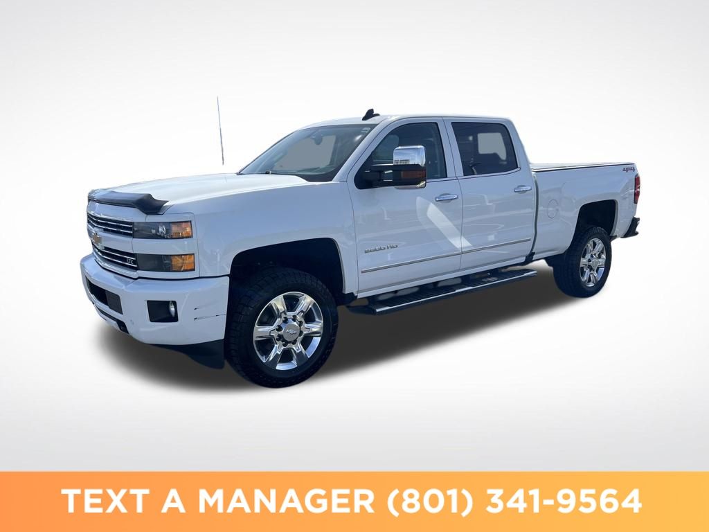 Summit White 2018 Chevrolet Silverado 2500HD LTZ Crew Cab 4WD Pickup Truck Four-Wheel Drive 6-Speed Automatic Overdrive