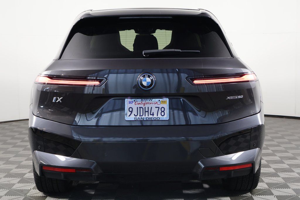 Thumbnail: 2024 BMW iX - 5