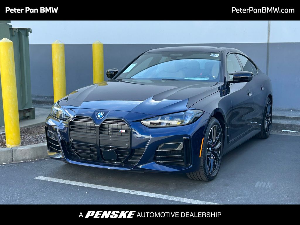 Thumbnail: 2026 BMW 4 Series - 1