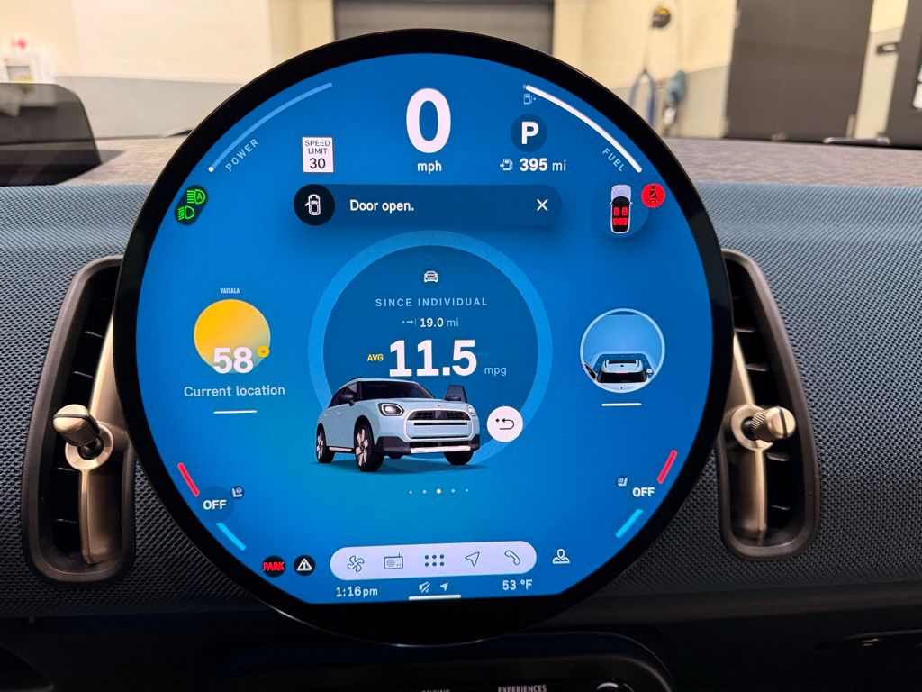 Thumbnail: 2025 MINI Cooper Countryman - 16