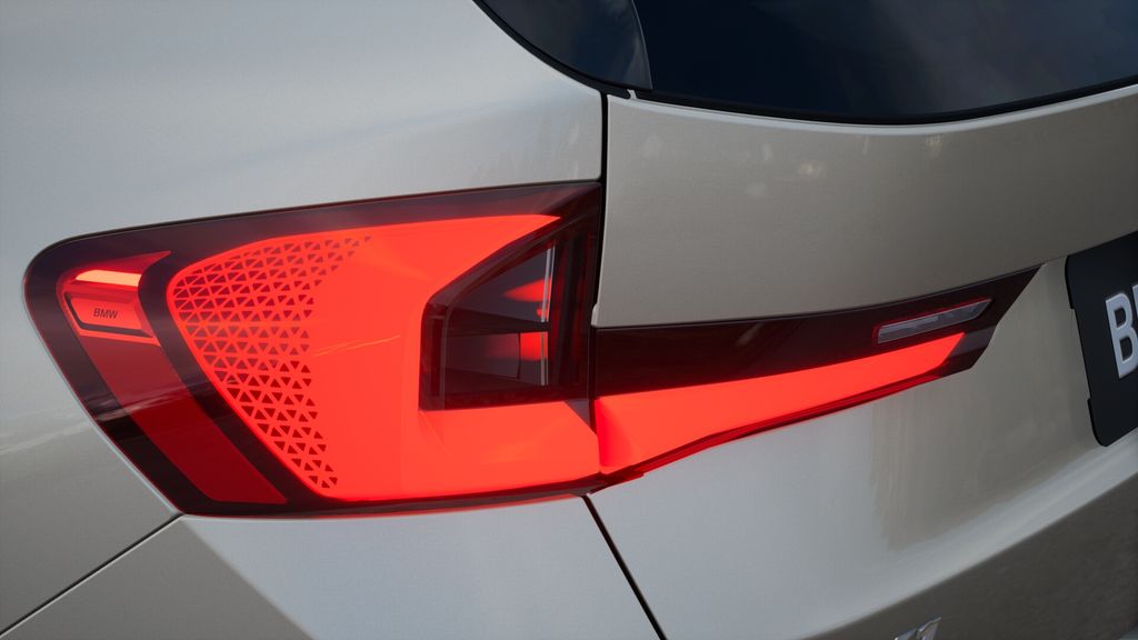 Thumbnail: 2026 BMW X1 - 32