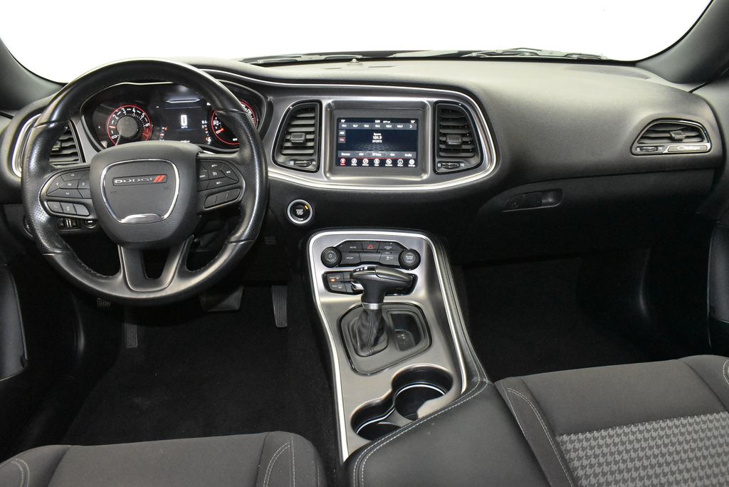 Thumbnail: 2021 Dodge Challenger - 25