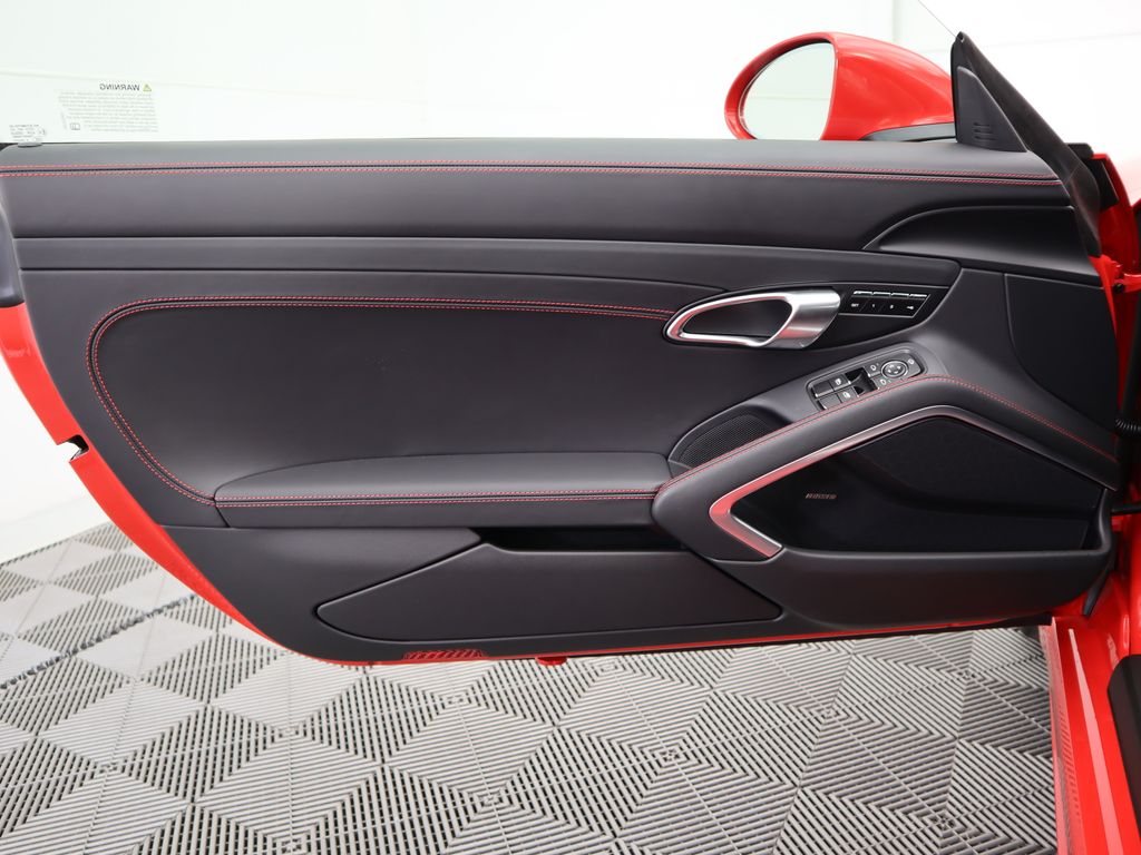 2024 Porsche 718 Cayman  22
