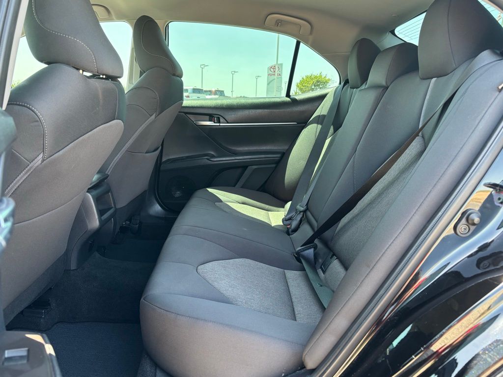 2023 Toyota Camry LE photo