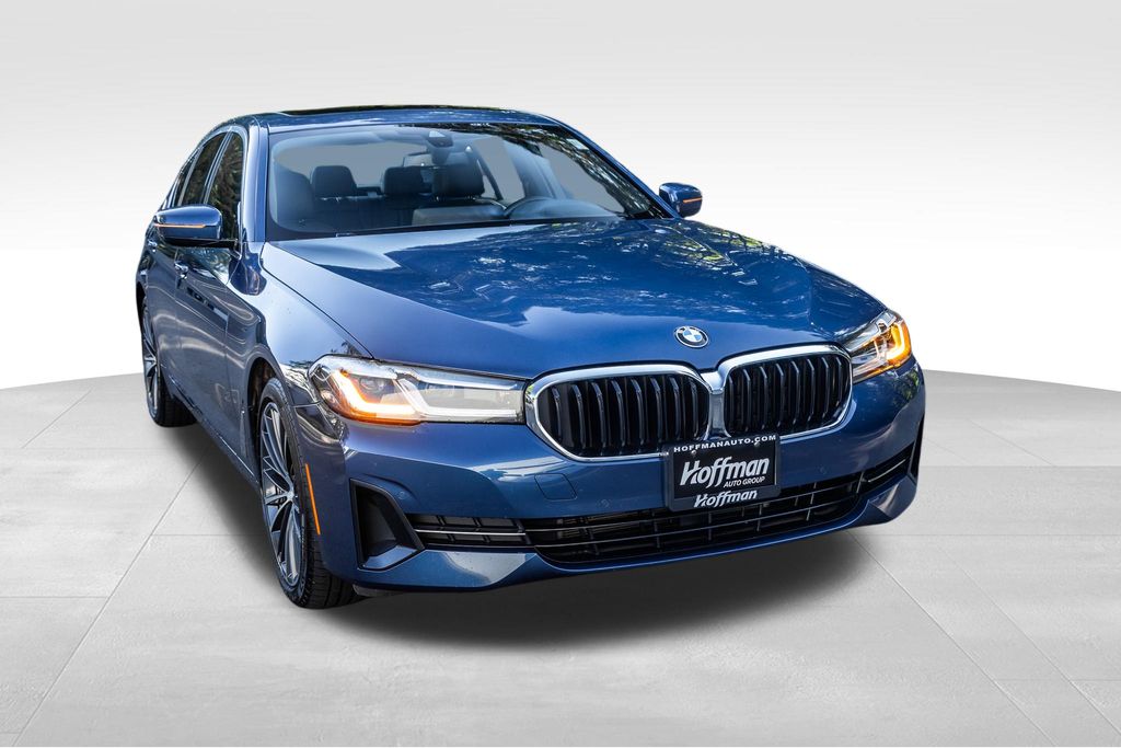Phytonic Blue Metallic 2023 BMW 5 Series Sedan All-Wheel Drive 8-Speed Automatic