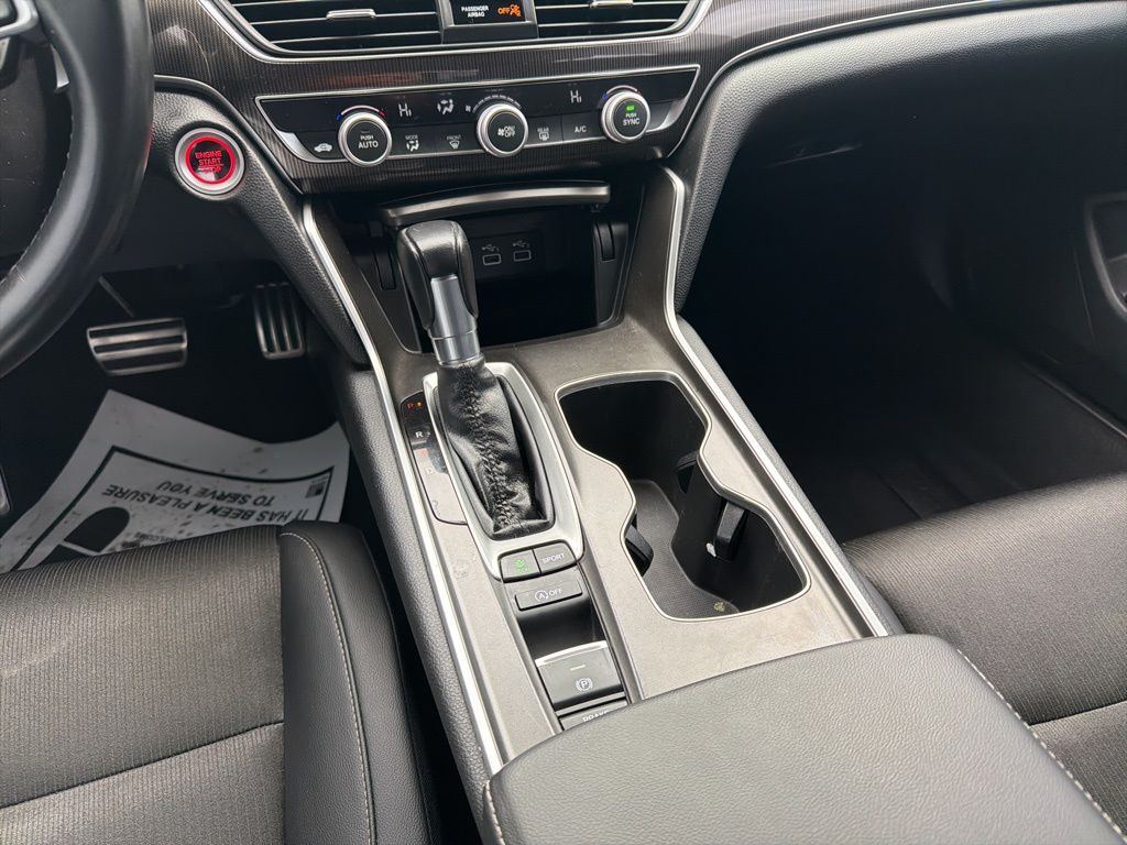 Thumbnail: 2022 Honda Accord - 16