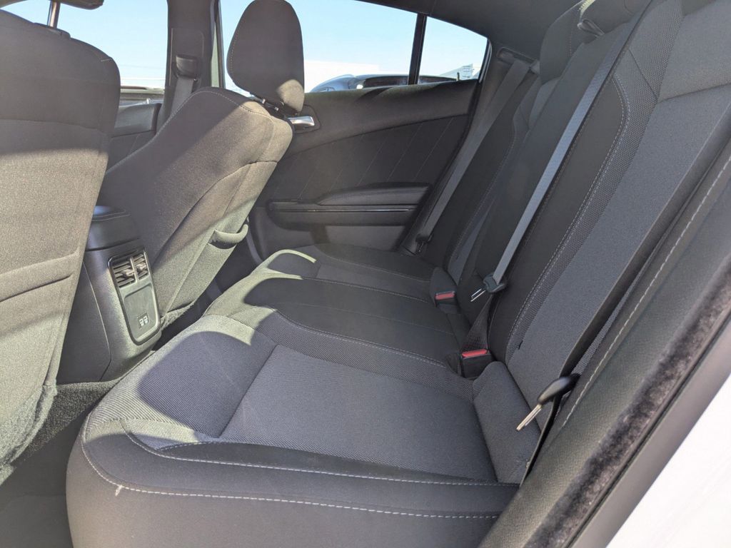 2021 Dodge Charger SXT RWD