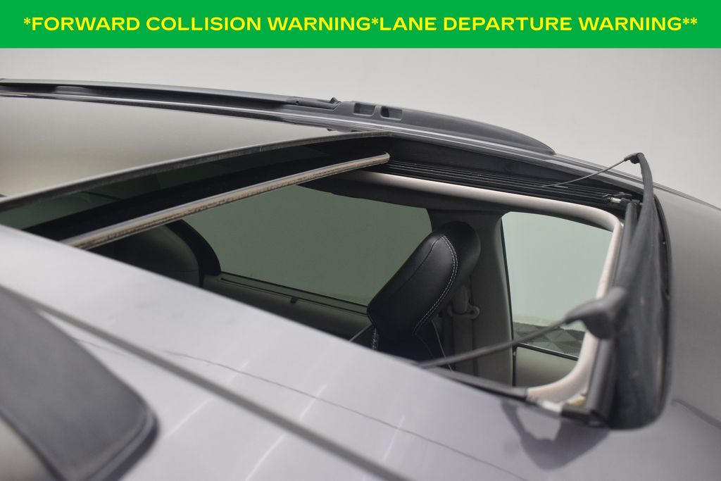 used 2023 Chrysler Pacifica car, priced at $27,900