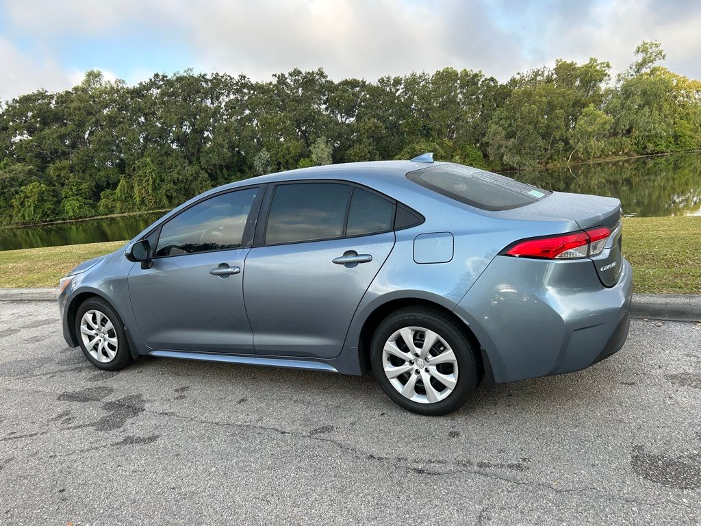 Thumbnail: 2024 Toyota Corolla - 3