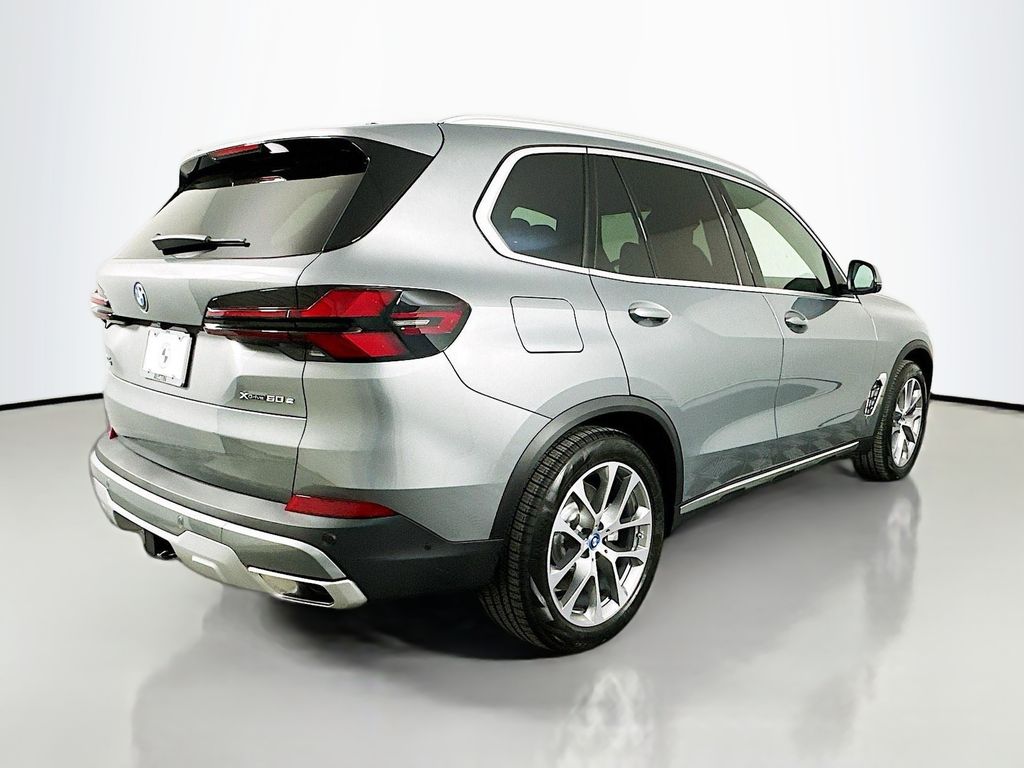 2025 BMW X5 xDrive50e 5