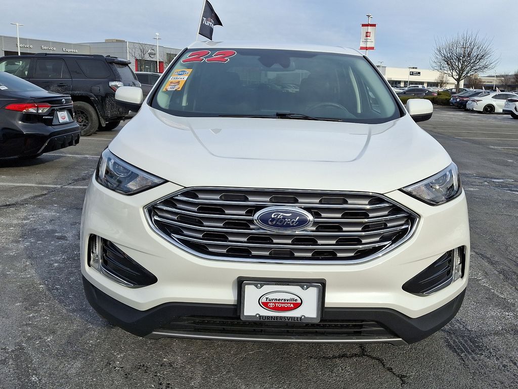 2022 Ford Edge SEL 2